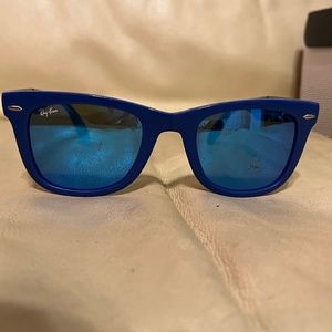Ray-Ban Wayfarer Folding Sunglasses, Blue, Flash Lenses